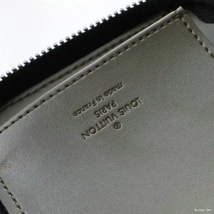 Brother Sam Yupoo 2106DJ0074 LV Bags 0723